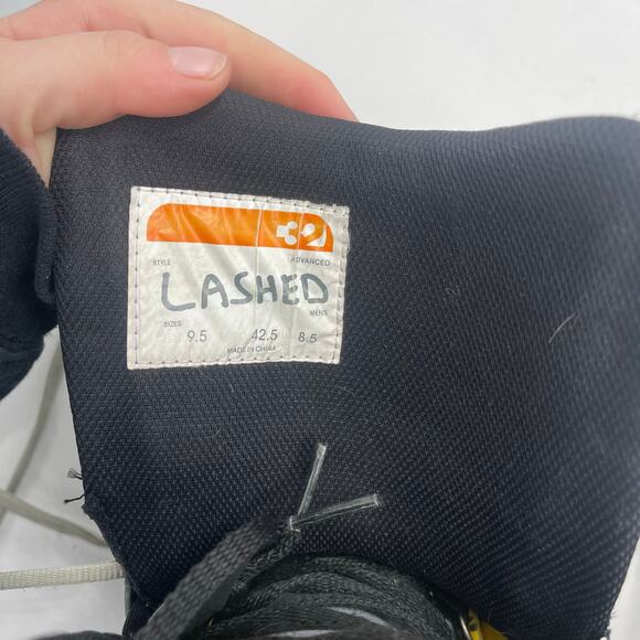 Thirty Two Men\'s Snowboarding Black Winter Boots Lashed Size 9.5 main image 6